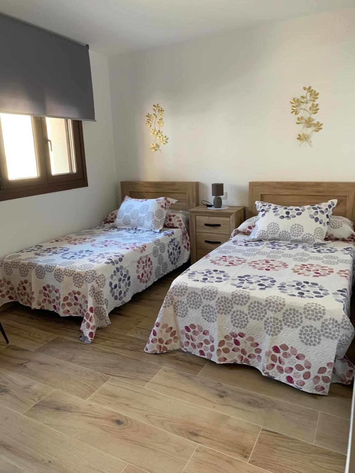 El Hondon Del Lugar Daire Hoyos Dış mekan fotoğraf